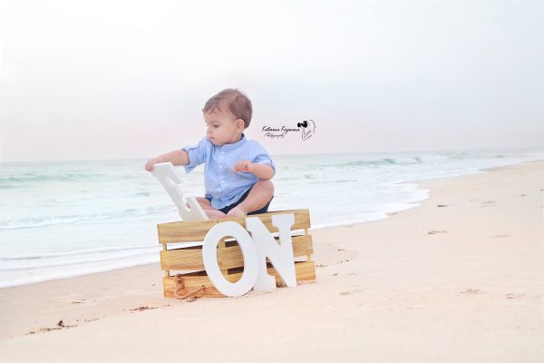 Professional family photography and family beach portraits
