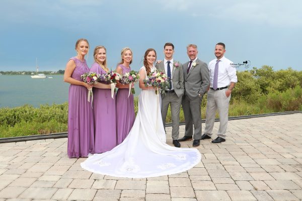 Wedding photography, beach wedding services and bridal portraits